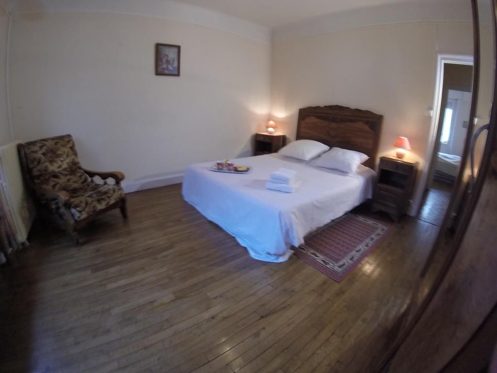 Les Glycines Apartment